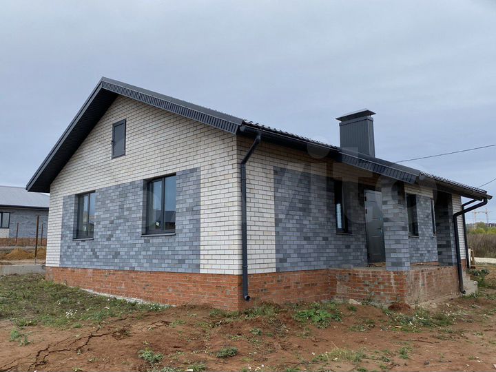 Дом 106 м² на участке 8 сот.