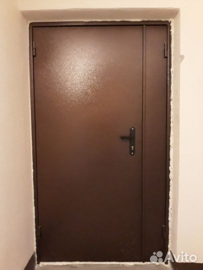 Тамбурные двери перегородки, входные двери