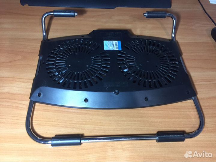 Подставка под ноутбук