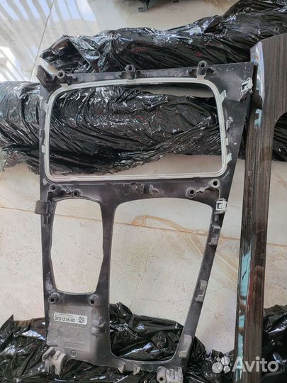 Декоративные накладки салона рестайл BMW F01 F02