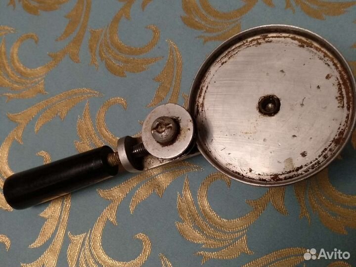 Закаточная машинка