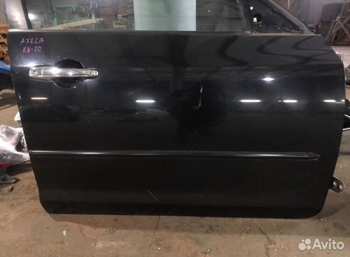 Дверь передняя правая Mazda 3 bk Хэтчбек 3 бк