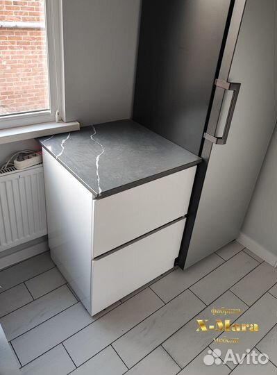 Тумба в зал