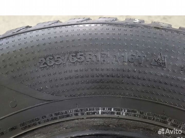 Kumho I'Zen RV Stud KC16 265/65 R17