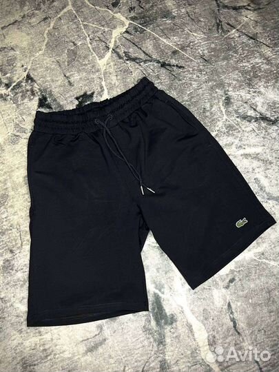 Шорты Lacoste