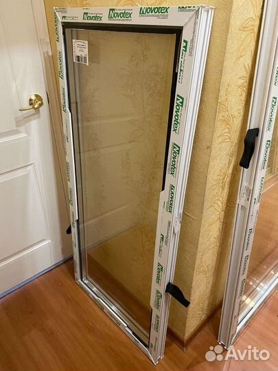 Стеклопакет в транспортировочной раме