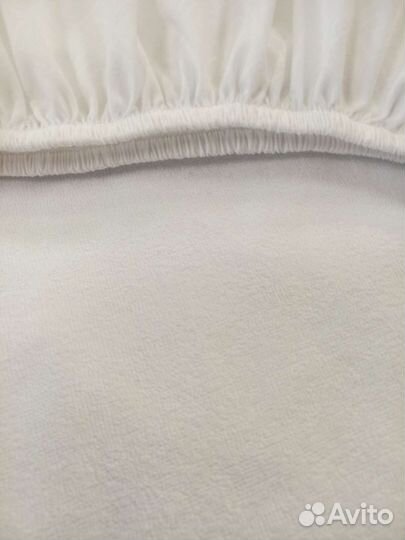 Наматрасник непромокаемый