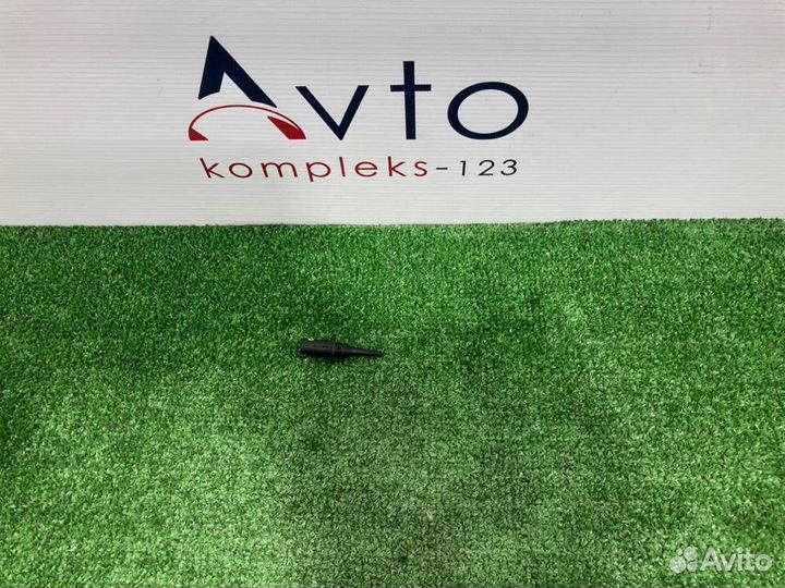 Датчик температуры воздуха Mercedes-Benz A180 W176