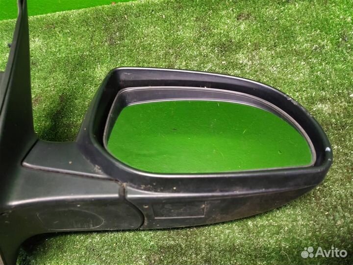 Зеркало правое Hyundai I20 2009