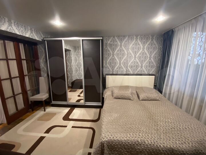 3-к. квартира, 55 м², 1/4 эт.