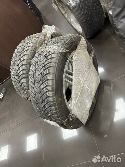 Комплект зимних колес porsche macan r19