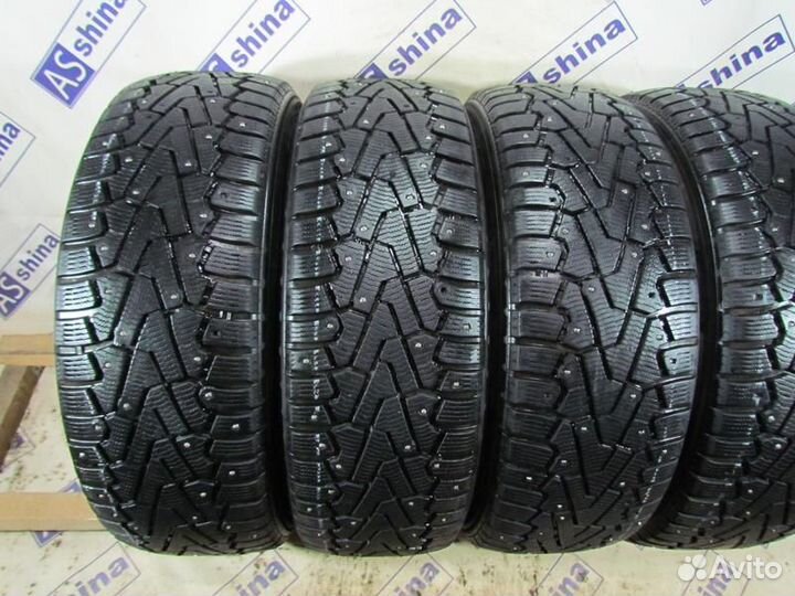 Pirelli Ice Zero 215/65 R17 97P