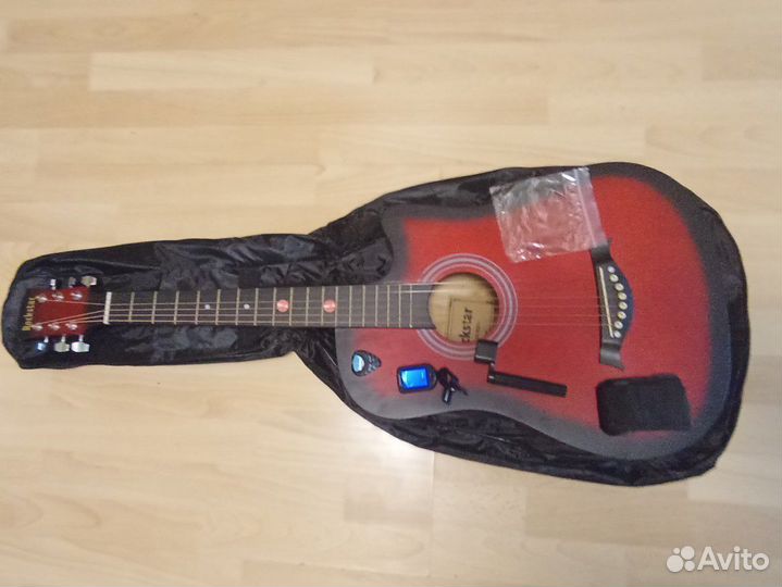 Акустическая гитара