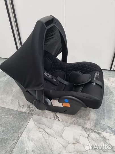 Автокресло детское AmaroBaby Baby comfort 0+