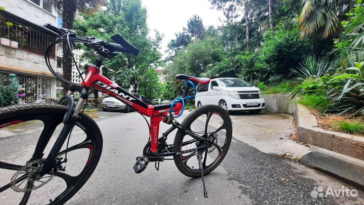 Велосипед Giant