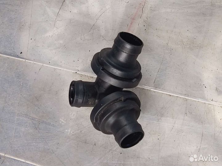 Клапан обратный вентиляции 4.5 Порш Каен 955