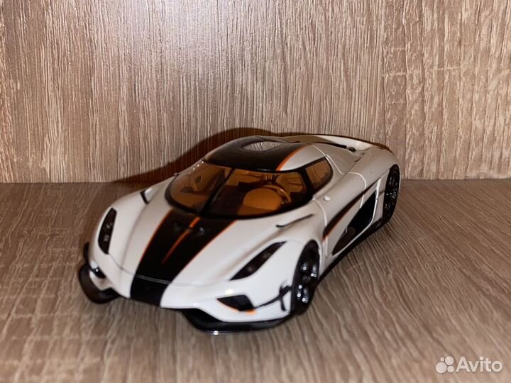 Koenigsegg Regera 1:43 Sophiart / frontiart