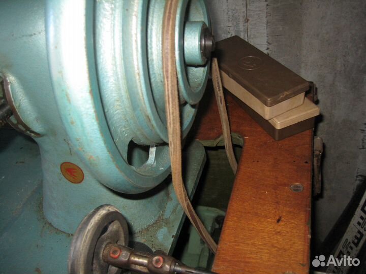 Машина швейная промышленная класса323