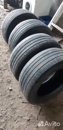 Hankook Radial RA18 255/55 R18 109V