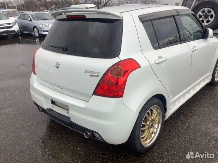 Кронштейн усилителя бампера задний Suzuki Swift