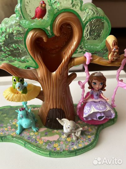 3 набора игрушек (София, Little pony, замок)