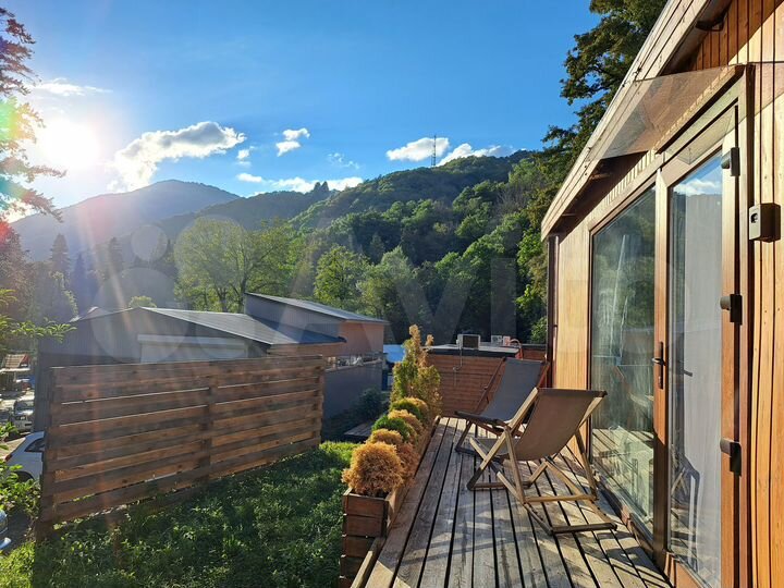 Дом 18 м² на участке 1 сот.