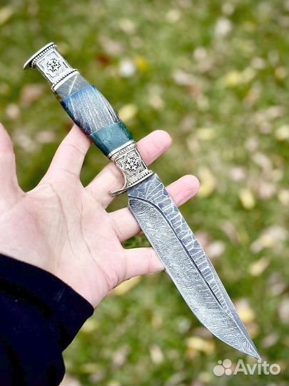 Нож гравировкой