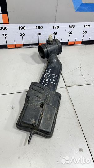 Резонатор воздушного фильтра Ford Cougar