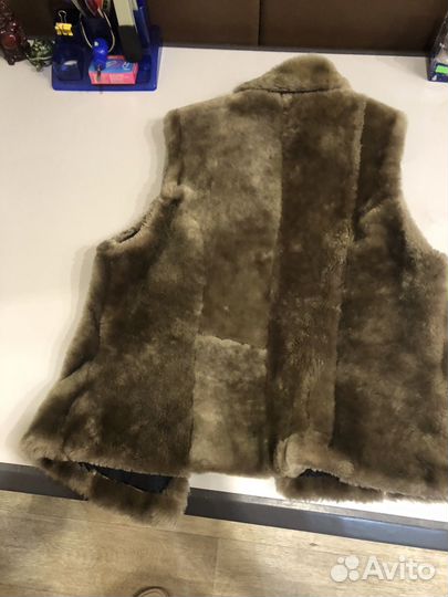 Жилетка меховая женская мутон