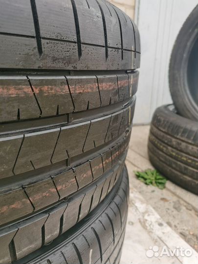 Pirelli P Zero PZ4 315/40 R21 115ZR