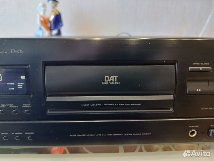 Pioneer DAT D-05