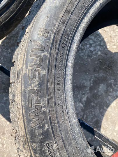 Nokian Tyres WR SUV 3 275/50 R20