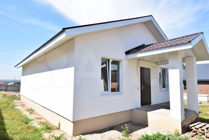 Дом 100 м² на участке 5 сот.