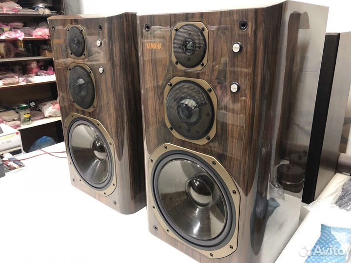 Акустика Yamaha NS-2000