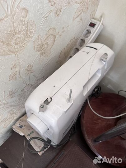 Швейная машина Brother m14