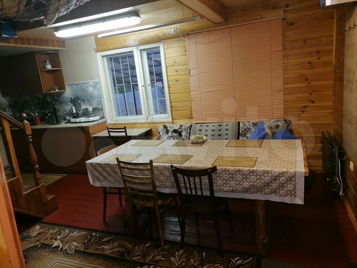 Дом 80 м² на участке 6 сот.