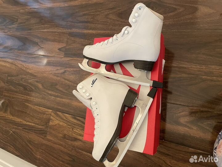 Коньки детские