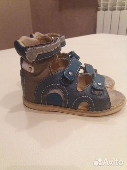 Ортопедические сандали