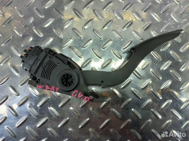 Педаль газа suzuki Grand Vitara 3 2005-2014 15900