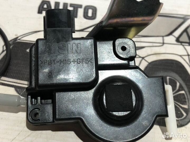 Замок лючка бензобака Lexus Rx 350 DBA-GGL10W