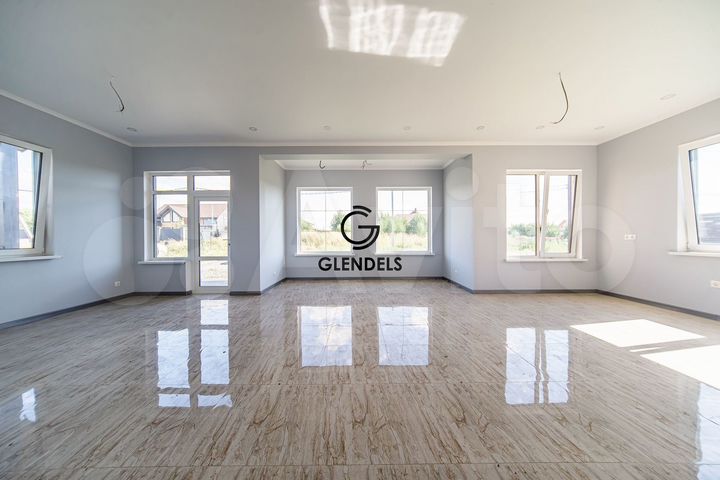 Дом 200 м² на участке 7 сот.