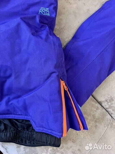 Комбинезон сноубордический женский