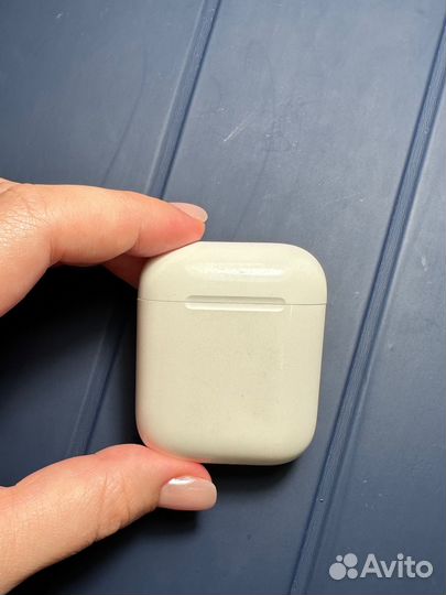 Apple airpods 2