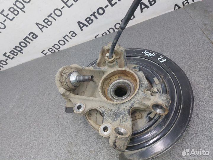 Кулак задний левый Jeep Grand Cherokee WK2 3.0D