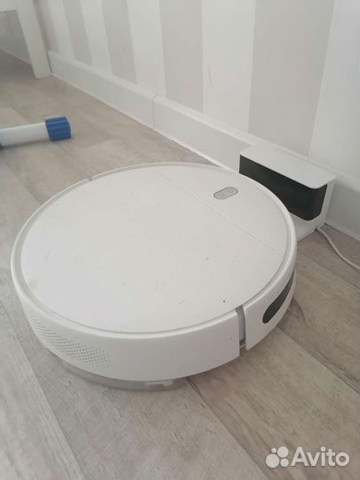 Робот пылесос xiaomi