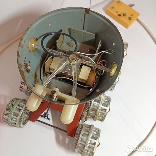 Луноход игрушка СССР