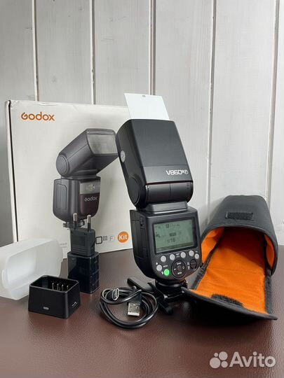 Вспышка Godox v860 iii