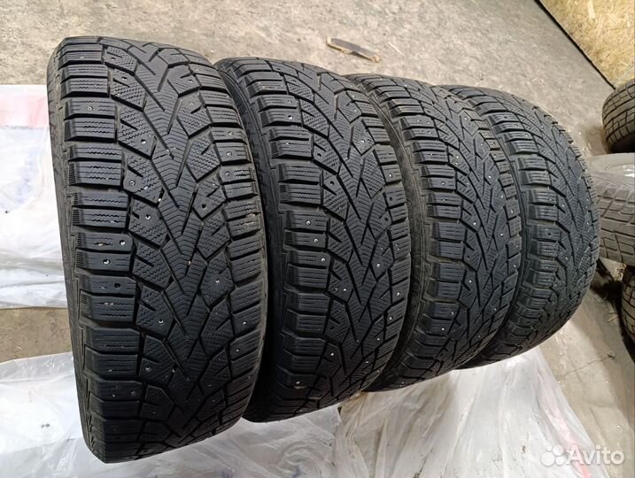 Gislaved NordFrost 100 205/60 R16 96T