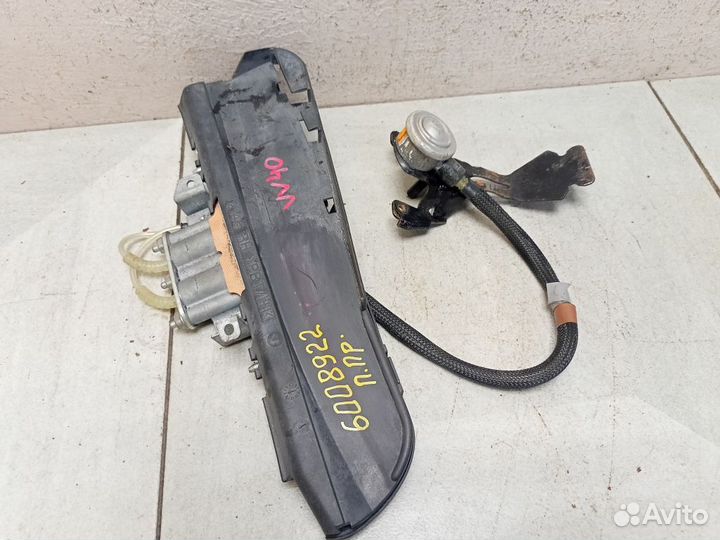 Подушка безопасности в сиденье переднее