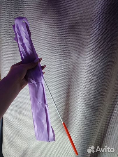 Булавы, лента, мяч гимнастические